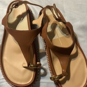 Dolce Vita Brown and Gold Sandals T-Strap Design
